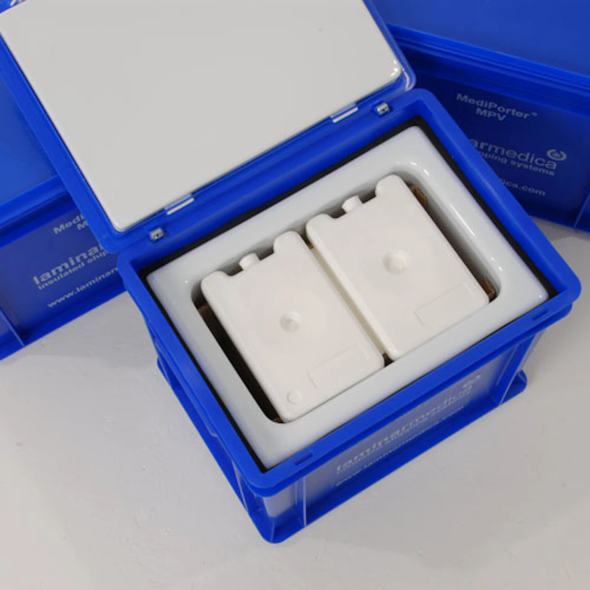Reusable insulated shipping systems | Healthcare Packaging