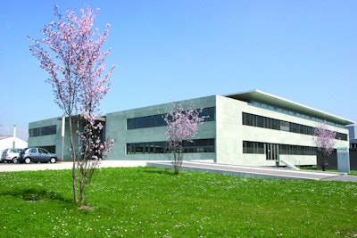 Hp 19987 B Braun Production Facility In Sempach Switzerland