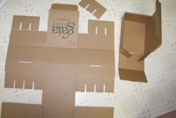 The new corrugated configurations incorporate tighter dimensions and eliminate interior dividers. Neither the inner cartons nor the outer shipping cases require foam peanuts for protective cushioning.