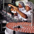 Visual inspection of insulin vials at the Brazilian site in Montes Claros, Novo Nordisk. Source: Novo Nordisk.