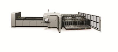 The HP Scitex 15000 corrugated press creates large-format displays for retail purchases.