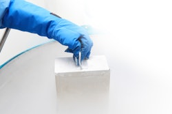RP Cryo adhesive allows cryo-preservation labeling down to -196°C.