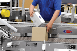 An ergonomic hand-pack station eases manual case packaging applications.