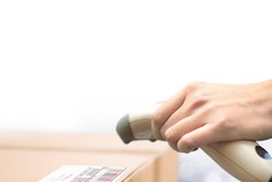 Designed especially for transport and logistics, Thermal Top Logistics Fit PEFC resists scuffing and scratching, which makes it an alternative to standard warehouse and shipping labels.