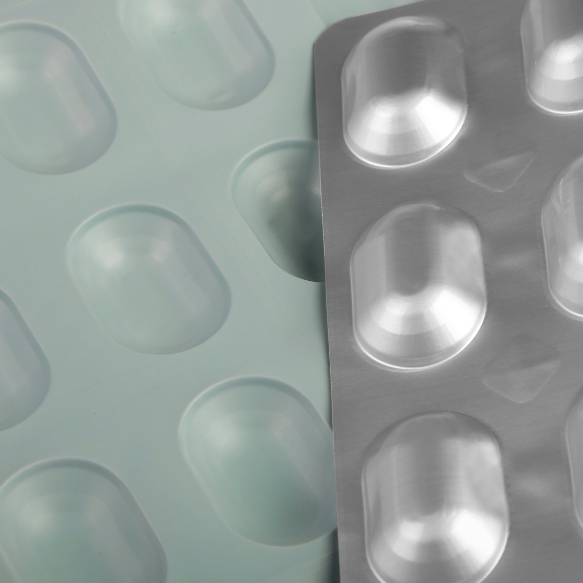Coldform foil blister provides moisture barrier runs on standard