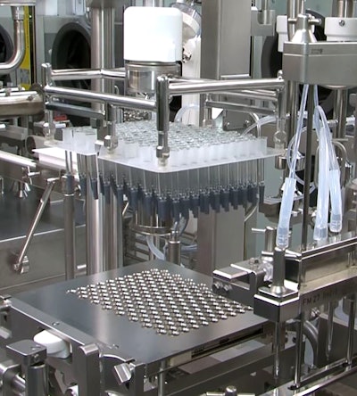 Operations in the company’s dedicated clinical syringe filling line at Vetter Development Services USA, Inc. in Skokie, IL.