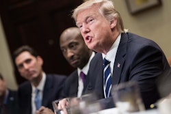 Trump meeting with pharmaceutical leaders in the Oval Office. / Photo: Getty Images