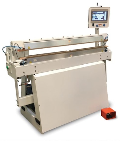 Shown here is the Vertrod PS Med impulse sealer with the new PacMed Control system.