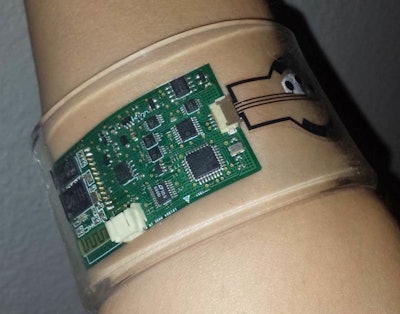 Wristband Sweat Device / Image: Sam Emaminejad / Stanford University