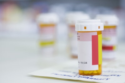 Patient safety issues, counterfeit drugs could make the pharmaceutical industry a trailblazer in smart packaging.