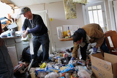 Uncertain about the safety of your packaged food, water, or medications in the wake of hurricane damage? These FDA resources offer assistance.