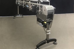 Stainless-steel Pharmafill conveyors designed to integrate easily in filling and packaging line.