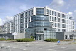 Mid-sized pharmaceutical firm uses PAS-X Track & Trace on two of its packaging lines in Hamburg to comply with anti-counterfeiting requirements.