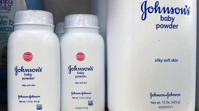 J&J Baby Powder / Image: Healthline