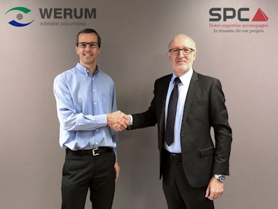 Closing the agreement (from left): Marc Meyer, Managing Director at Werum IT Solutions France, and Thierry Lacombe, CEO of the SPC Group