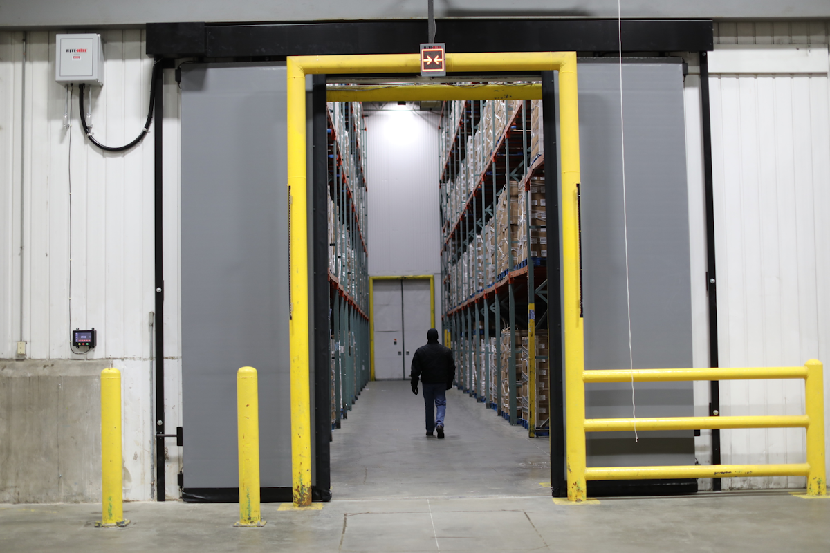 Rite Hite Bi Parting Door For Cold Storage Healthcare Packaging