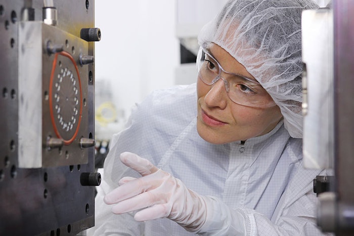 Apple Rubber was the first O-ring and sealant provider to create an ISO 10000 class 7 cleanroom with fully integrated manufacturing.