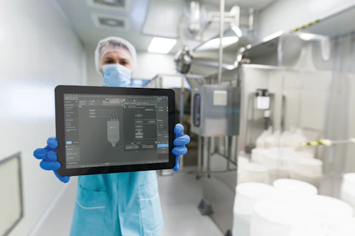 Real Time Locating Systems Rtls Rfid Bluetooth Wi Fi Uwb Gps