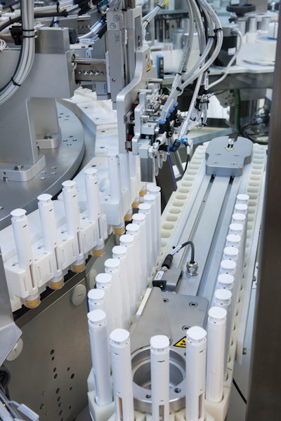 Automatic Bottle/Vial Tray Feeder - TurboFil