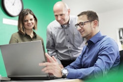 Syntegon Technology offers various remote services with secure remote access, including online operator training and the E-portal for easy spare parts ordering.