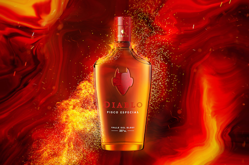 The custom bottle presents a dark, spooky feel through its sharp lines and well-defined shoulders that playfully resemble the Devil’s horns.