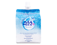 Susosu mineral water infused with molecular hydrogen is packaged in a 300-mL multilayer aluminum pouch with gussets.