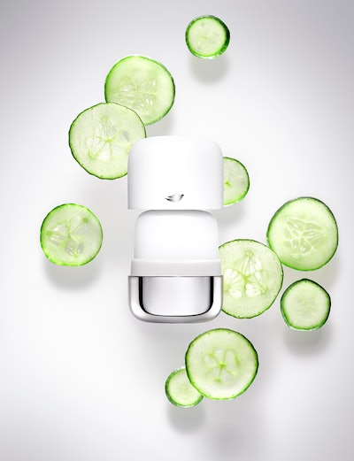 Dove’s 0% Aluminum formula in Cucumber & Green Tea