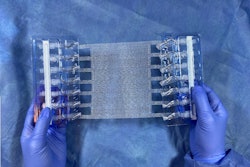 Deep Blue Hernia Mesh Strand Package for Sutures