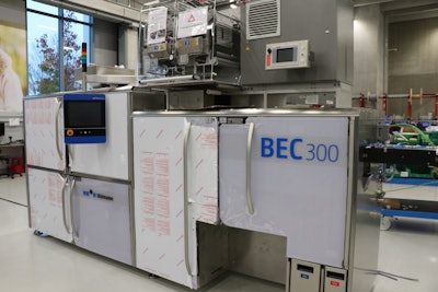The BEC 300 is a compact combination of a blister and cartoning module.