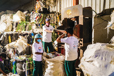 A plastic action program that allows for the purchase of carbon credits, rePurpose Global announced in the spring that 20 of its partner pet food brands from the U.S., Canada, and New Zealand, had recovered 2,000 tons of plastic waste from nature, the equivalent of 111 million plastic bottles or 1 billion plastic bags in weight.