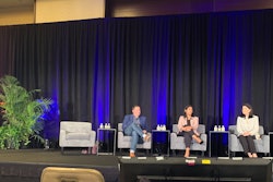From left at the HDA Traceability Seminar: moderator Anita T. Ducca, HDA; Matt Sample, AmerisourceBergen Corporation; Arthi Nagaraj, Sanofi US; Julie Malone, Value Drug Company; and Michael Mazur, Pfizer Inc.