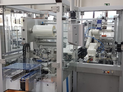 Hugo Beck Flowpack X Film Packaging Machine With Integrated Automation Solution