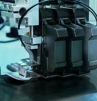 Velox Digital announces a new direct-to-shape digital printing technology for extruded and laminated packaging.