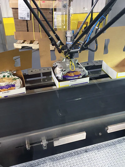 T. Marzetti uses delta robots to pick bagged pans of Sister Schubert rolls from the conveyor belt, rotate them so that the ponytail is in the 12 o’clock position, and place them into a carton.