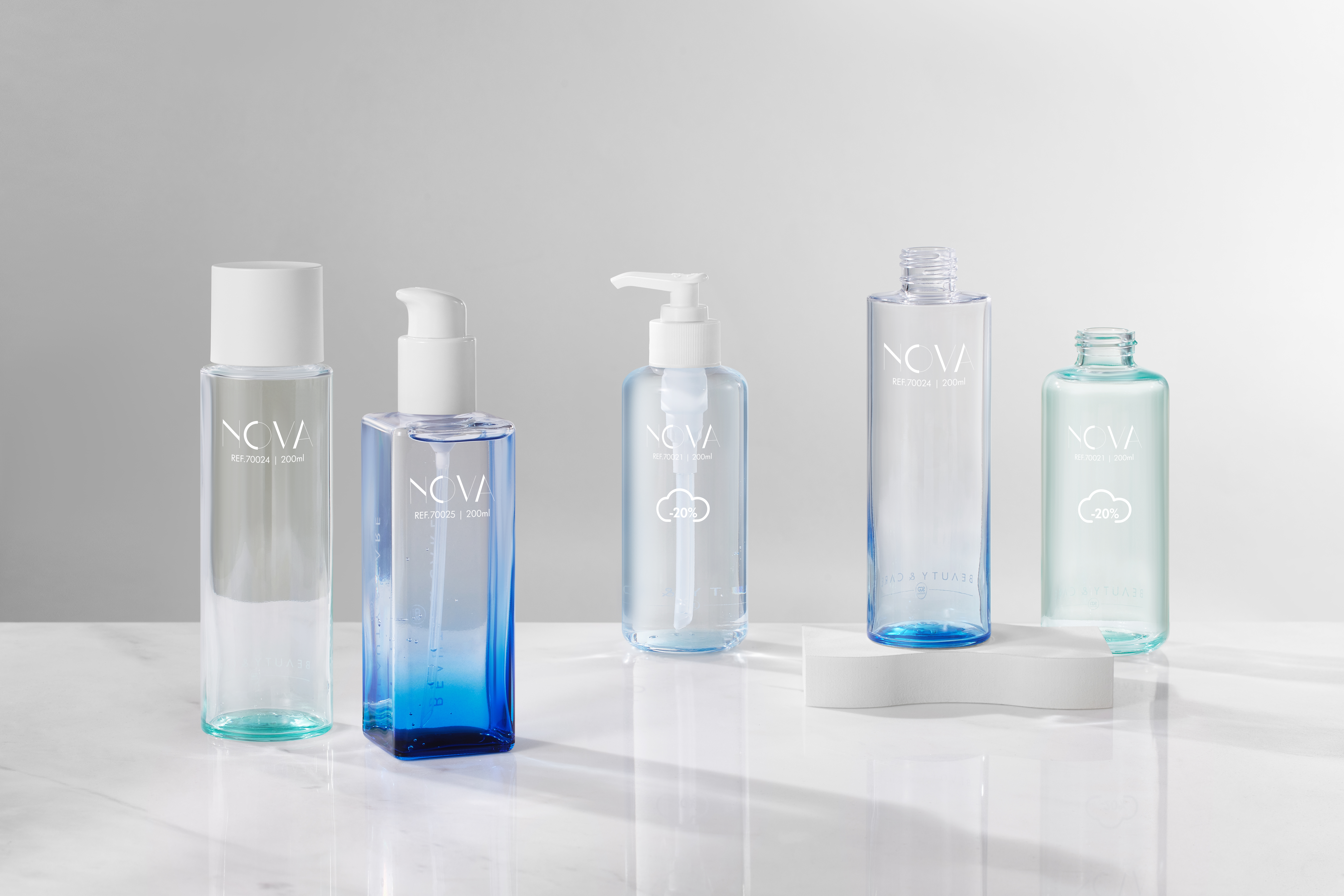 NOVA, a lightweighting glass solution, reduces greenhouse gas (GHG) emissions by combining the exceptional functional and aesthetic performance of glass with weight optimization.
