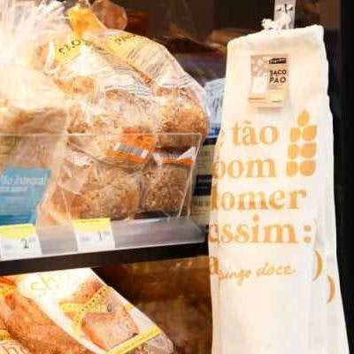 Pingo Doce is cutting single-use packaging by introducing 100% cotton-based reusable bread bags.
