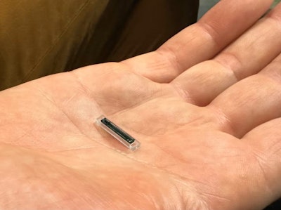 Proteon™ glass housing by SCHOTT Primoceler Oy was key to realizing Kitea's chip. Measuring just a few millimeters and weighing only 0.3g, it is an entirely wireless device with no built-in battery.