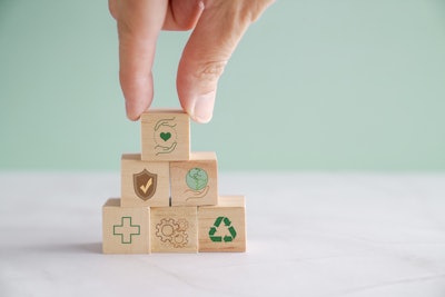 Graasi’s sustainability commitment extends beyond packaging. From day one, the company pursued USDA organic certification, a process that scrutinizes every step of production — including packaging materials.