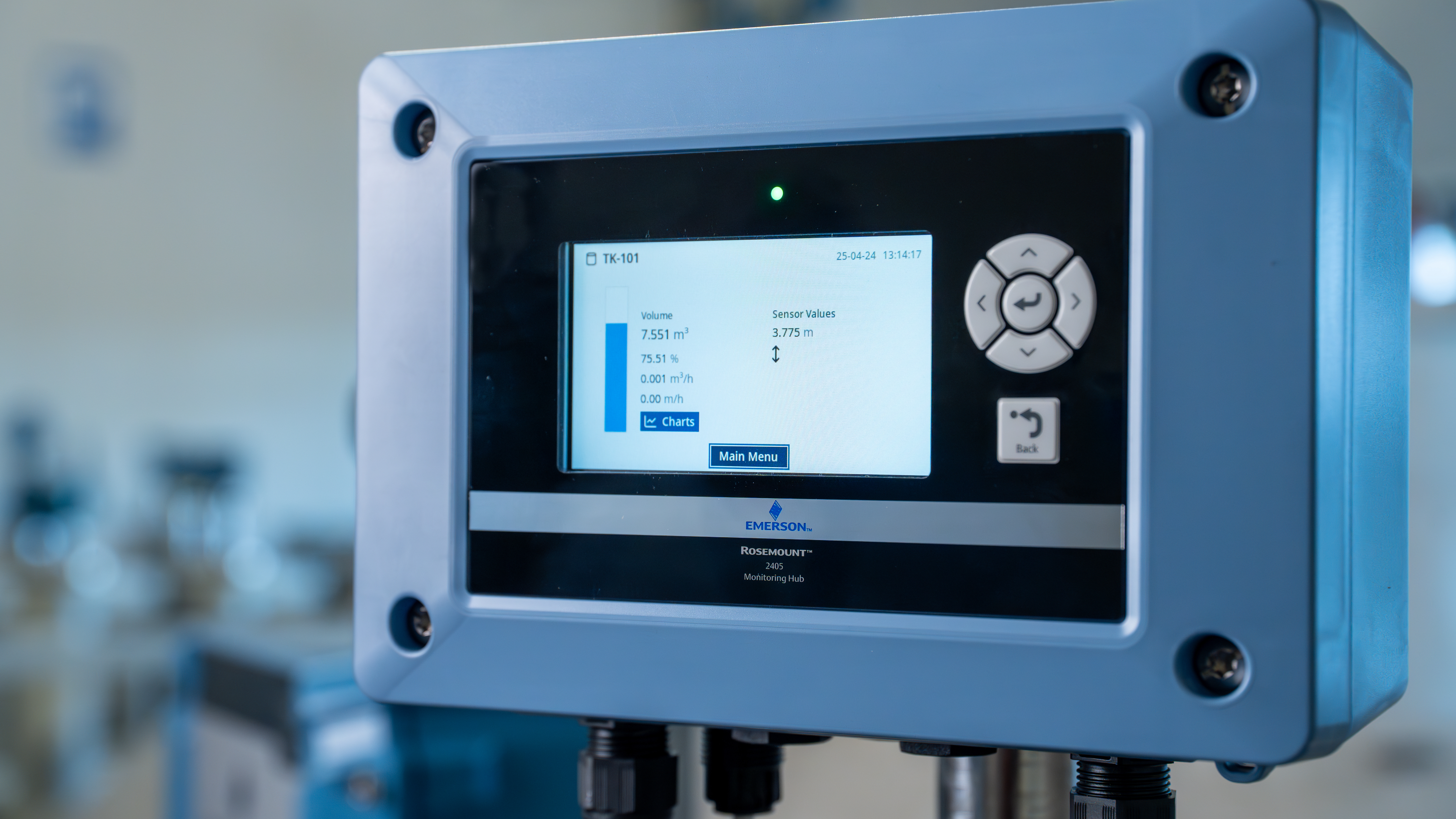 Emerson&rsquo;s Rosemount 2405 Monitoring Hub integrates a display, communication unit, and data concentrator into a single device &ndash; delivering full inventory control and multi-tank inventory insights.