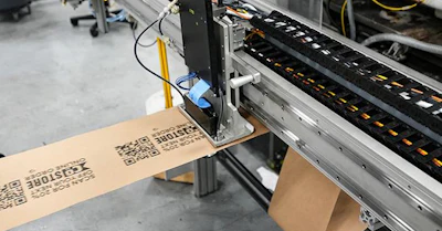 A Sealed Air digital printing solution demonstrates how pharma manufacturers can produce customized, high-resolution labels on demand—reducing inventory risk and enabling advanced traceability (mock-up shown with fictional brand).